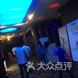 重庆杨家坪影院,光影交织的都市娱乐新地标